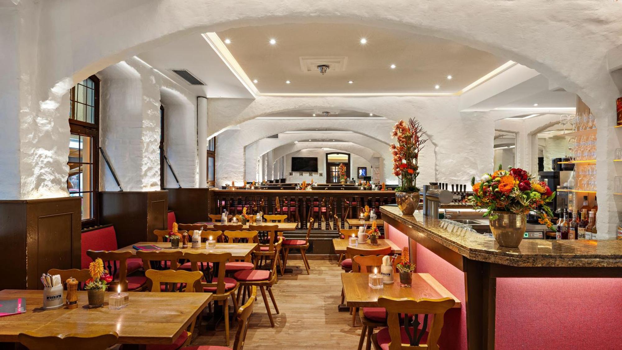 Hotel Deutsche Eiche Мюнхен Екстериор снимка